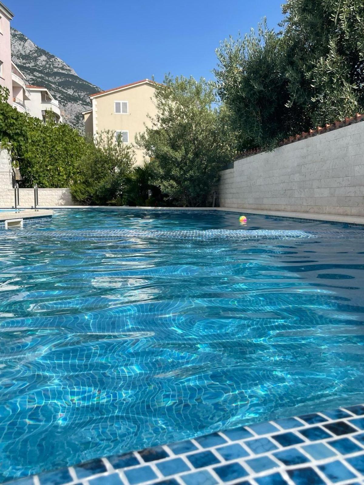 Apartment Dalmatien Traumhaus Макарска Екстериор снимка