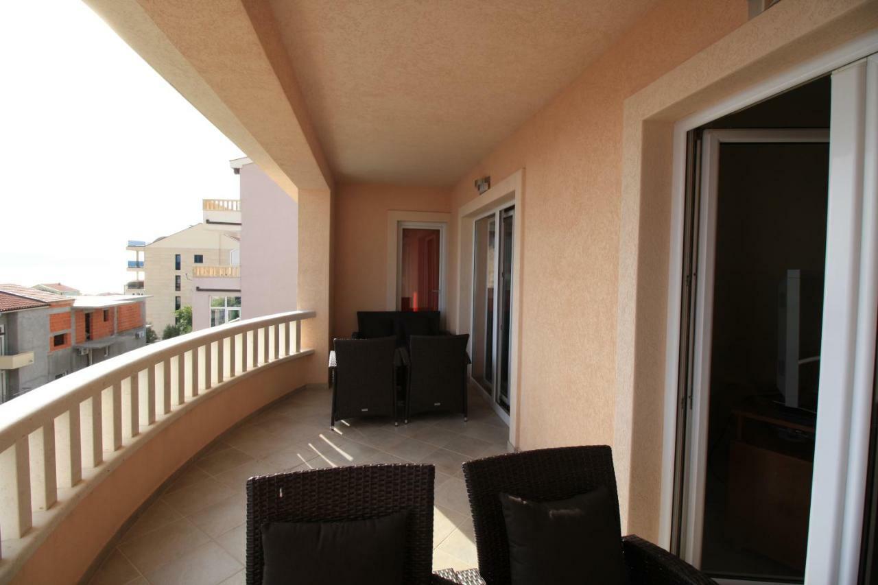 Apartment Dalmatien Traumhaus Макарска Екстериор снимка